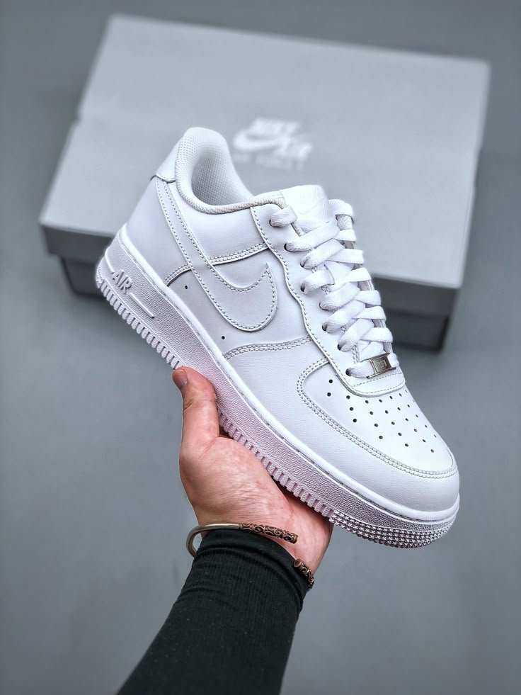Airforce 1 Low "White" Sale
